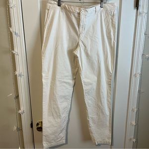 G.H. Bass Larson Chino in Cream, Size 14